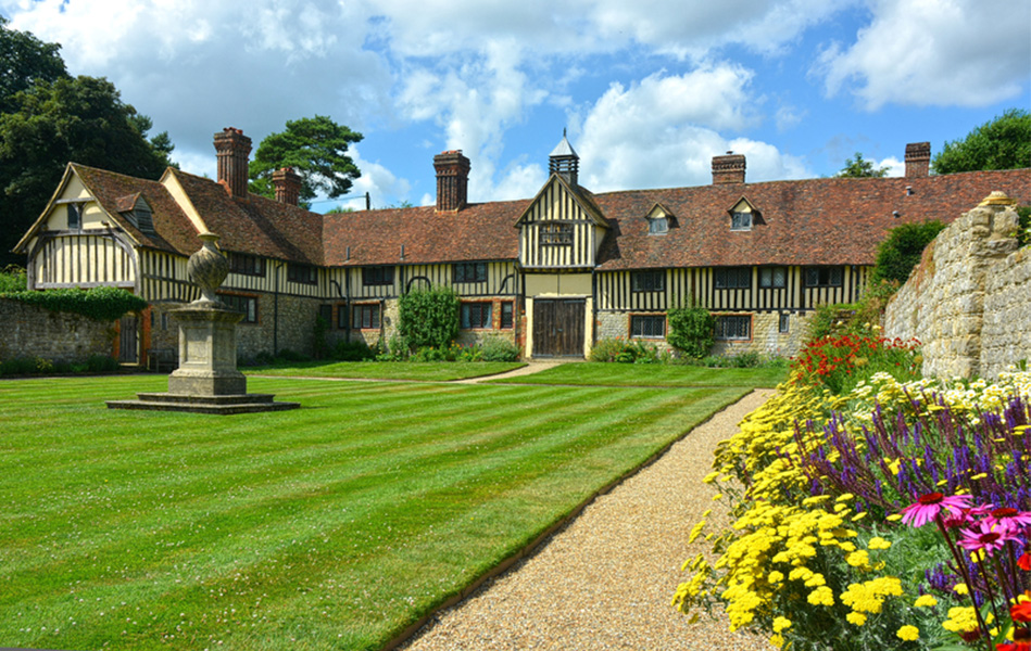 Garden work at an estate house in Milton Keynes